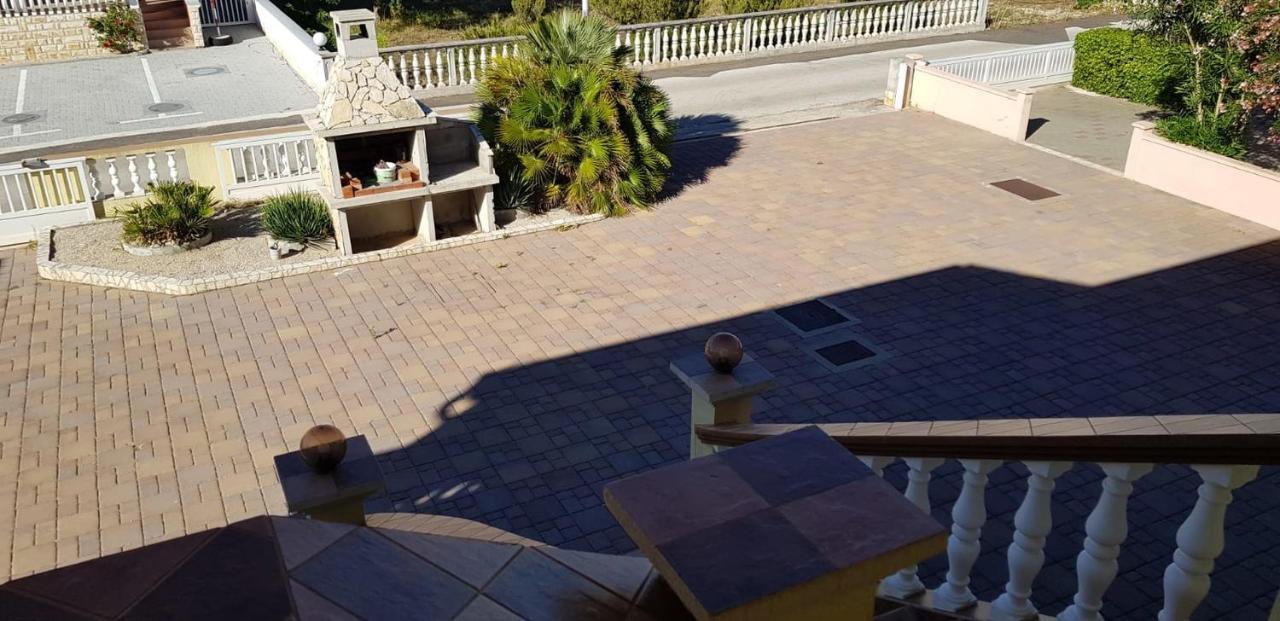 Apartments With A Parking Space Vir - 18407 المظهر الخارجي الصورة