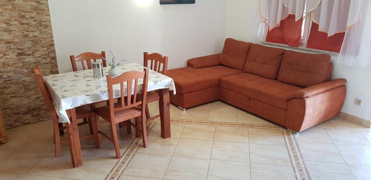 Apartments With A Parking Space Vir - 18407 المظهر الخارجي الصورة
