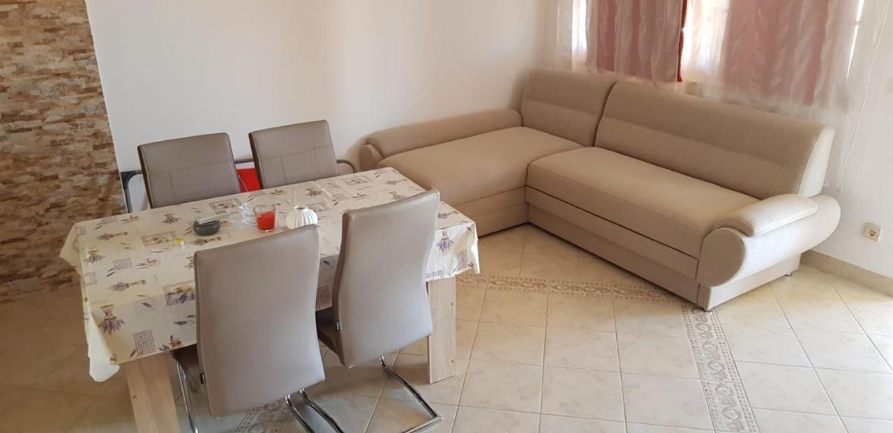 Apartments With A Parking Space Vir - 18407 المظهر الخارجي الصورة
