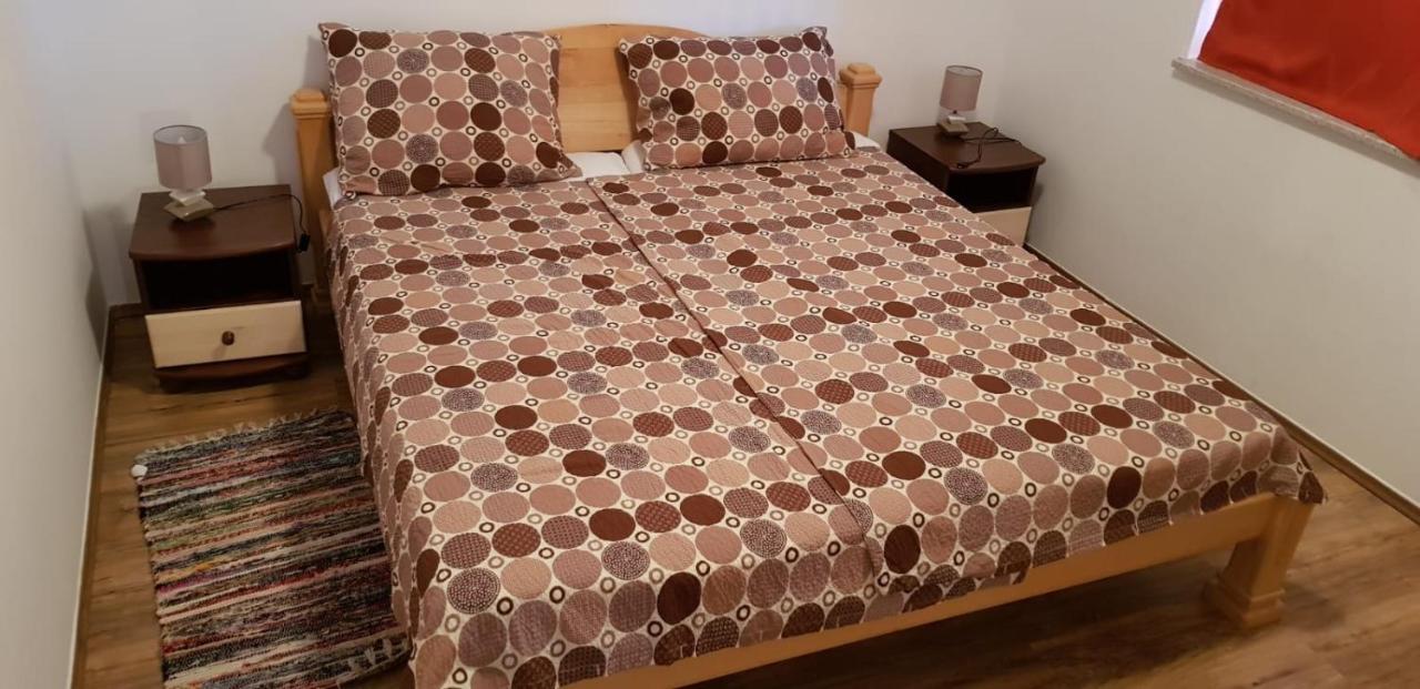 Apartments With A Parking Space Vir - 18407 المظهر الخارجي الصورة