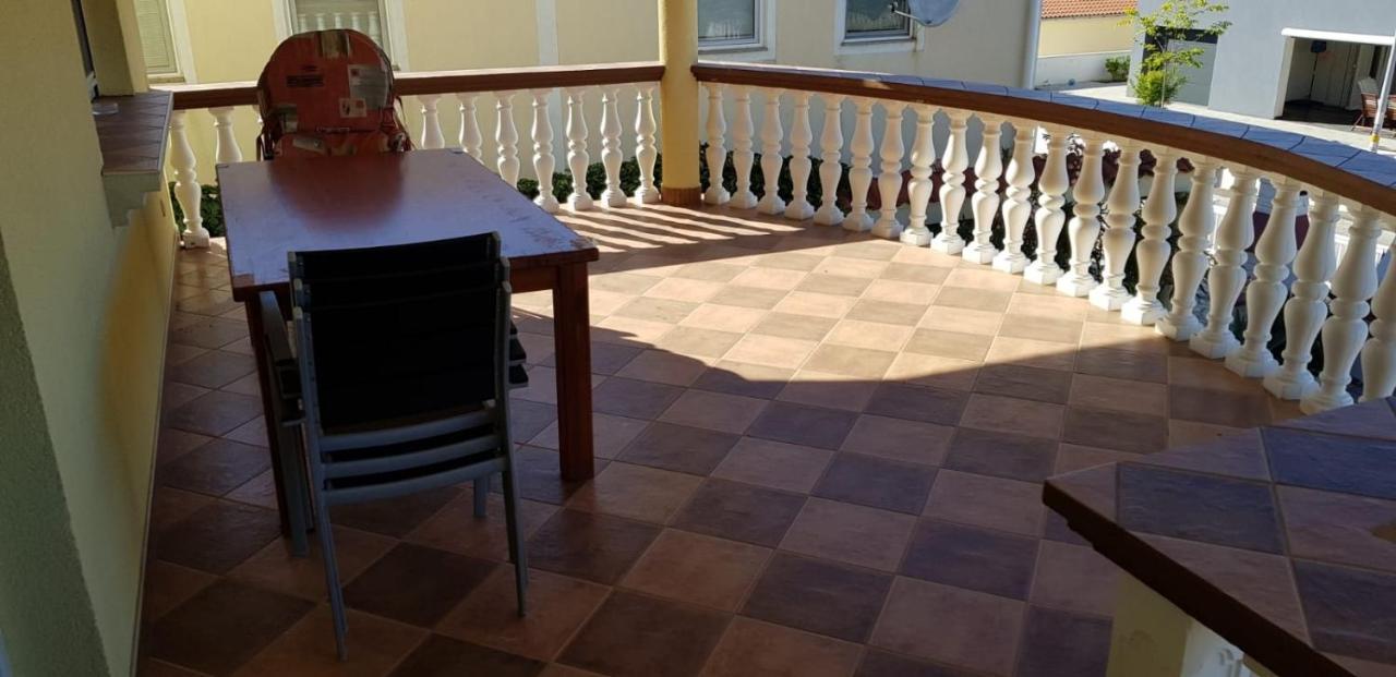 Apartments With A Parking Space Vir - 18407 المظهر الخارجي الصورة