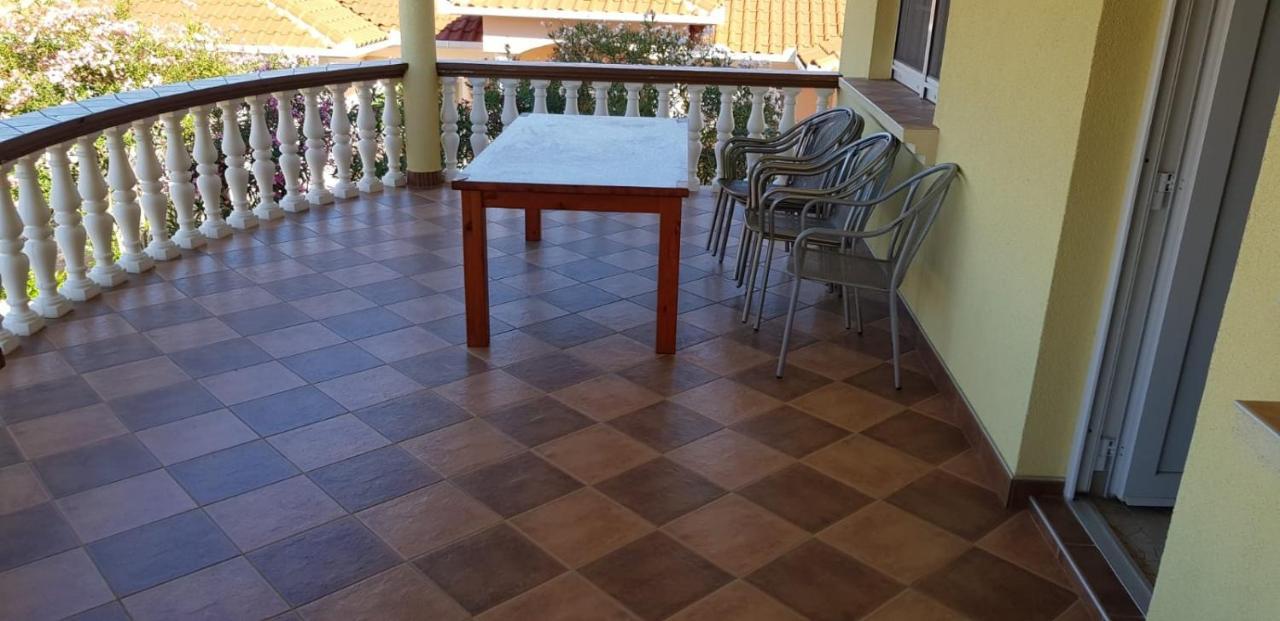 Apartments With A Parking Space Vir - 18407 المظهر الخارجي الصورة