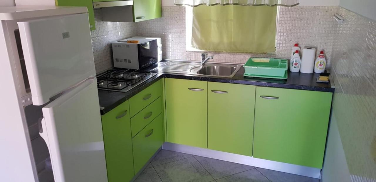 Apartments With A Parking Space Vir - 18407 المظهر الخارجي الصورة